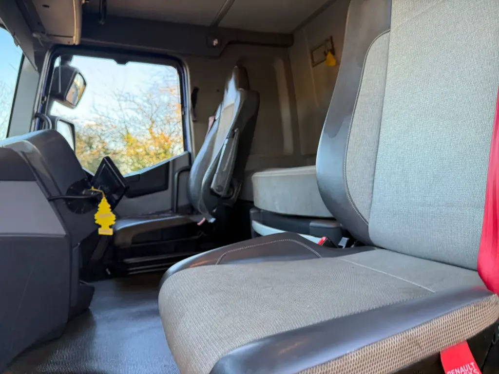 Самосвал Renault C 430 8x4 (Tipper) - RHD (RYN): фото 17 Самосвал Renault C 430 8x4 (Tipper) - RHD (RYN): фото 17