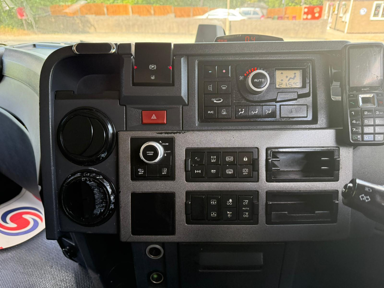 Тягач Renault T Range 460 DXI RHD: фото 25