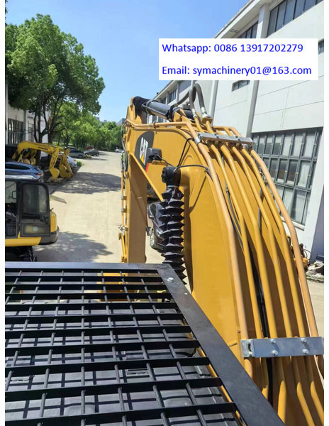 Гусеничный экскаватор Caterpillar 320D2: фото 11