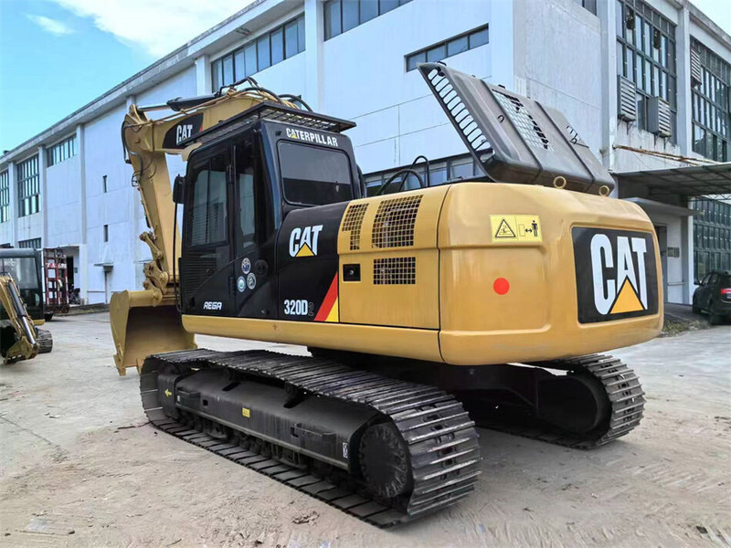 Caterpillar 320D2 - Гусеничный экскаватор: фото 3 Caterpillar 320D2 - Гусеничный экскаватор: фото 3