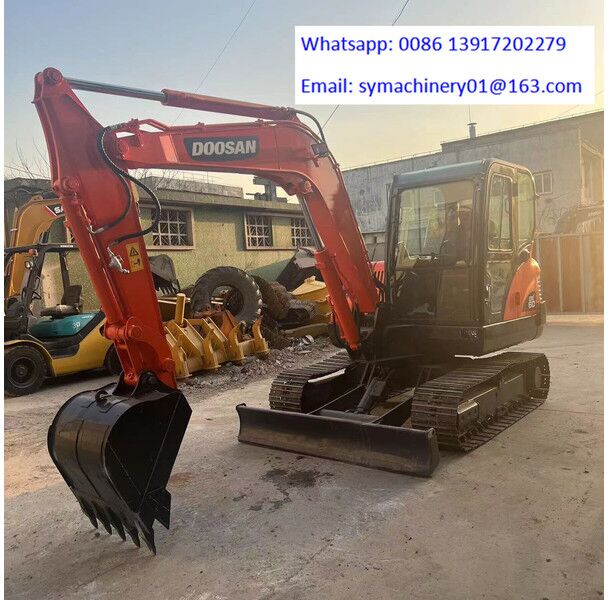 Doosan DX60 - Мини-экскаватор: фото 4 Doosan DX60 - Мини-экскаватор: фото 4