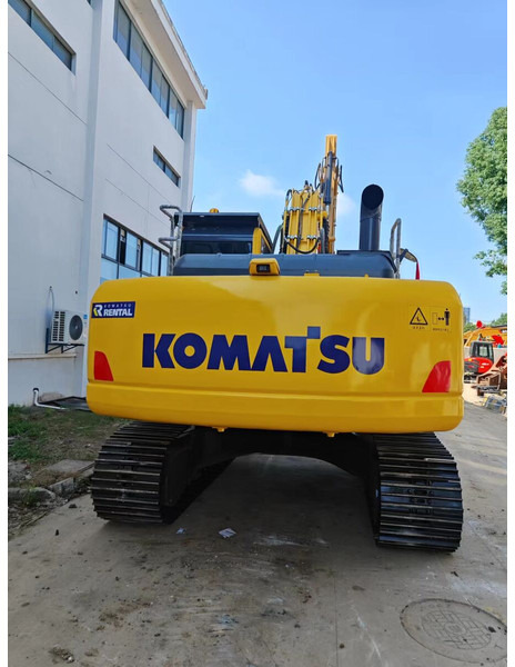 Komatsu PC220-8 - Гусеничный экскаватор: фото 2 Komatsu PC220-8 - Гусеничный экскаватор: фото 2