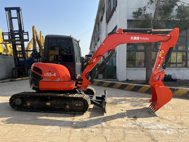Kubota U55 - Мини-экскаватор: фото 1 Kubota U55 - Мини-экскаватор: фото 1