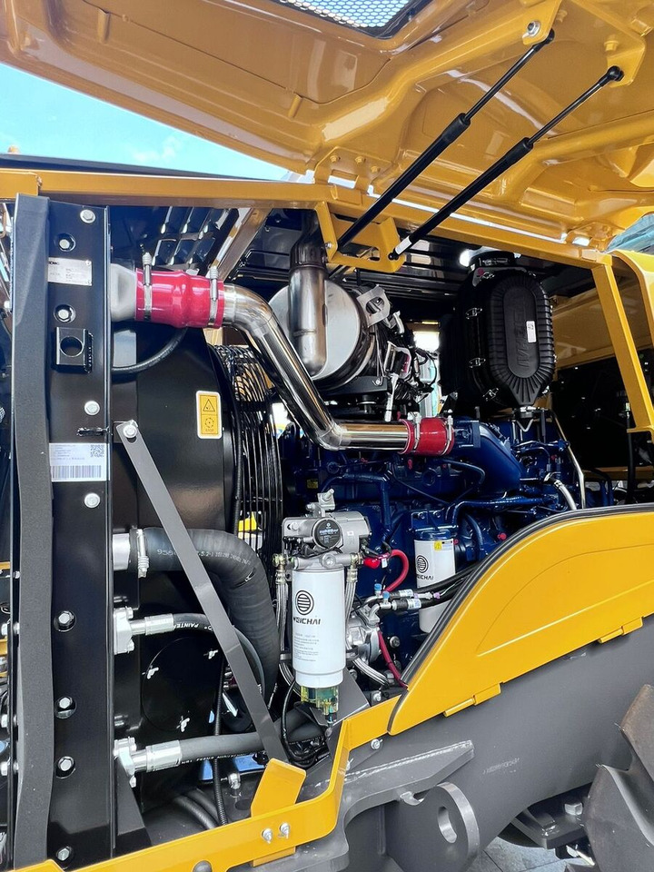 New XCMG XC968 wheel loader - Колёсный погрузчик: фото 3 New XCMG XC968 wheel loader - Колёсный погрузчик: фото 3