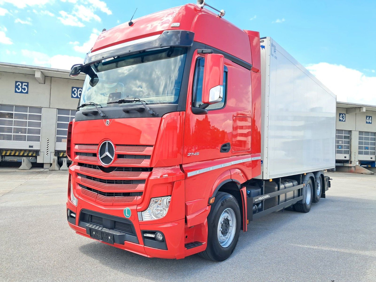 Mercedes-Benz Actros 2745 Kühlkoff | Standklima/heiz | Liftach - Рефрижератор: фото 1 Mercedes-Benz Actros 2745 Kühlkoff | Standklima/heiz | Liftach - Рефрижератор: фото 1