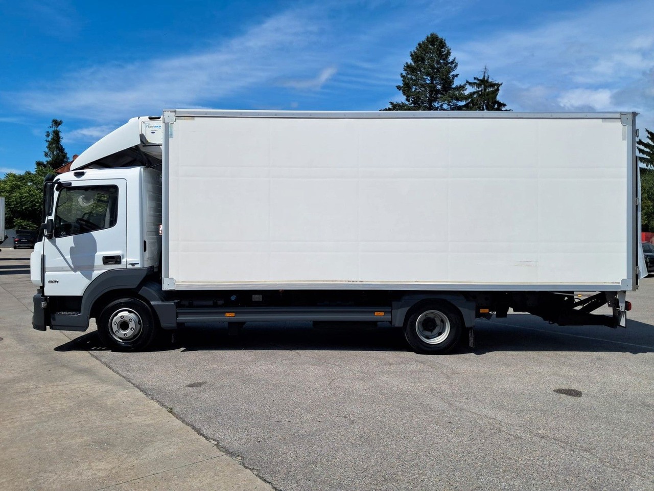 Mercedes-Benz Atego 8.21 Kühlkoffer LBW | Klima | Tempo | Dif - Рефрижератор: фото 4 Mercedes-Benz Atego 8.21 Kühlkoffer LBW | Klima | Tempo | Dif - Рефрижератор: фото 4