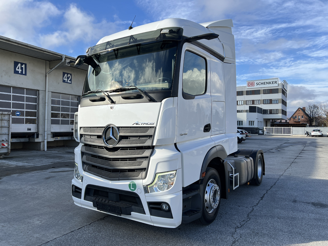 MERCEDES-BENZ Mercedes-Benz Actros 1846 | Standklima | Retarder | Euro 6 - Тягач: фото 1 MERCEDES-BENZ Mercedes-Benz Actros 1846 | Standklima | Retarder | Euro 6 - Тягач: фото 1