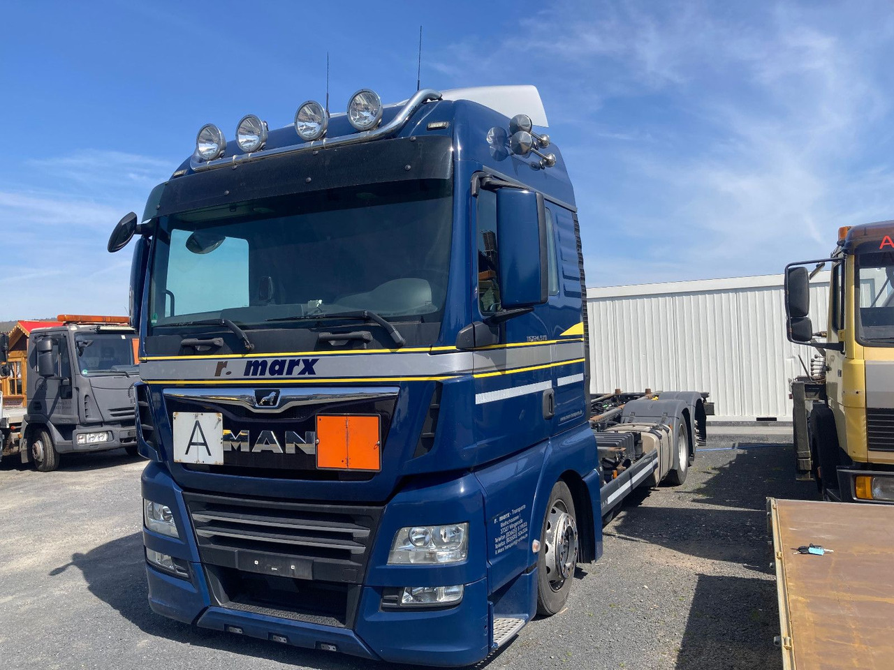 MAN TGX 26.470 Mega Ausstattung SONDERPREIS - Грузовик-контейнеровоз/ Сменный кузов: фото 1 MAN TGX 26.470 Mega Ausstattung SONDERPREIS - Грузовик-контейнеровоз/ Сменный кузов: фото 1