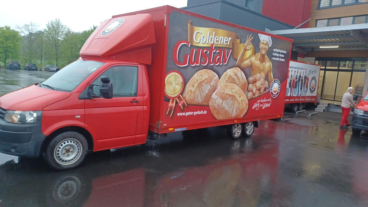 Volkswagen T5 2.0tdi mit Rampe 3ACHSER Tandemachse - Малотоннажный фургон: фото 1 Volkswagen T5 2.0tdi mit Rampe 3ACHSER Tandemachse - Малотоннажный фургон: фото 1