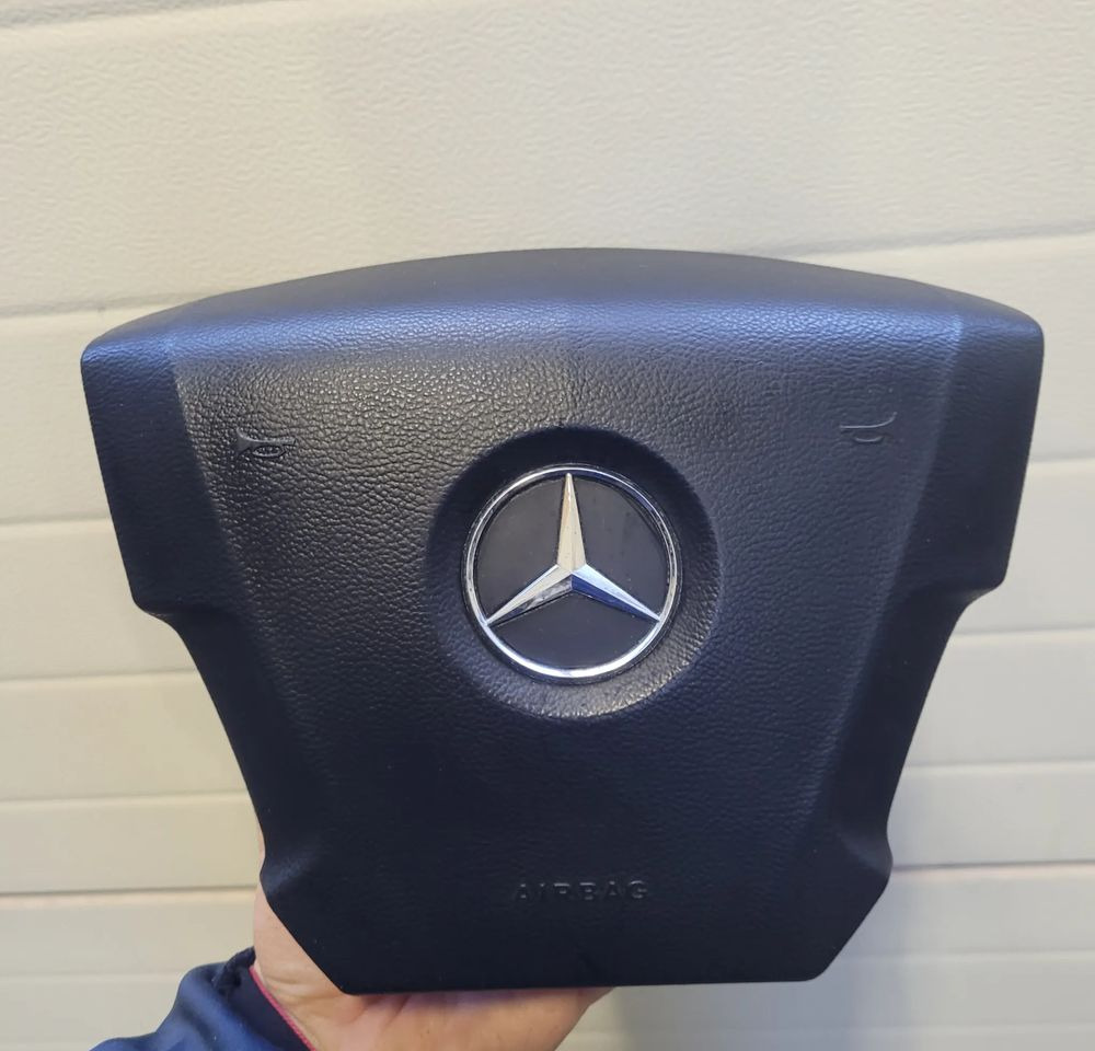 AIR BAG PODUSZKA MERCEDES ACTROS MP4 - Рулевое колесо для Грузовиков: фото 1 AIR BAG PODUSZKA MERCEDES ACTROS MP4 - Рулевое колесо для Грузовиков: фото 1