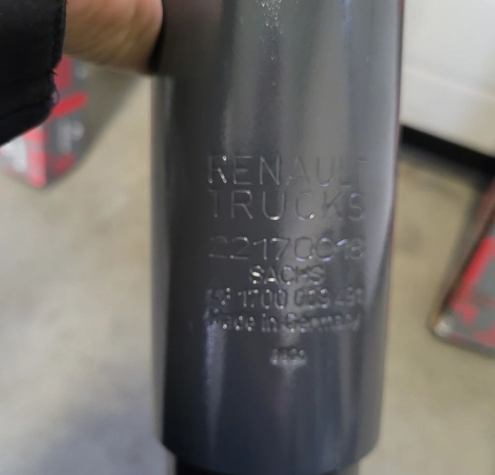 AMORTYZATORY NOWE ORYGINAL RENAULT RANGE T GAMA 742217018 22170016 - Подвеска для Грузовиков: фото 2 AMORTYZATORY NOWE ORYGINAL RENAULT RANGE T GAMA 742217018 22170016 - Подвеска для Грузовиков: фото 2