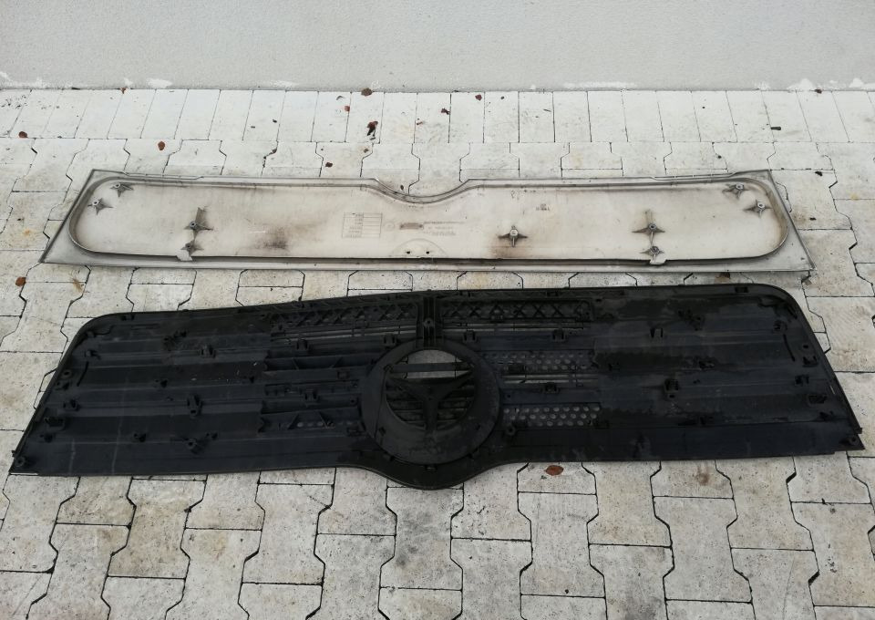 ATRAPA GRILL MASKA MERCEDES ATEGO EURO6 - Капот для Грузовиков: фото 4 ATRAPA GRILL MASKA MERCEDES ATEGO EURO6 - Капот для Грузовиков: фото 4