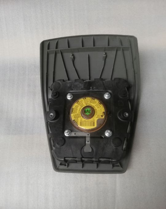 Air bag VOLVO FH4 - Рулевое колесо для Грузовиков: фото 2 Air bag VOLVO FH4 - Рулевое колесо для Грузовиков: фото 2