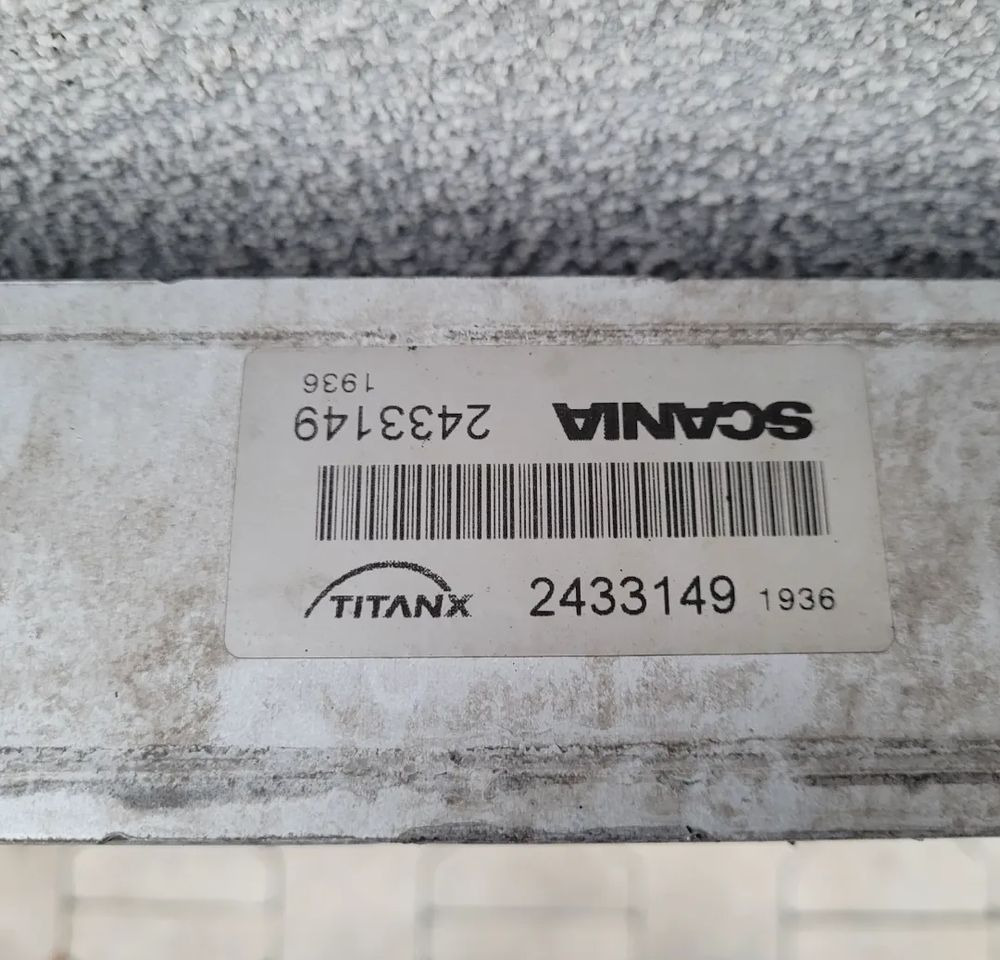 INTERCOOLER SCANIA R S NGT OM 82316694 - Интеркулер для Грузовиков: фото 3 INTERCOOLER SCANIA R S NGT OM 82316694 - Интеркулер для Грузовиков: фото 3