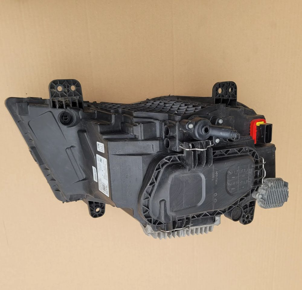 LAMPA LED MAN TG3 TGX NM ORYGINAŁ 81.25101-6821 LEWA CHWALIM116 - Свет/ Освещение для Грузовиков: фото 2 LAMPA LED MAN TG3 TGX NM ORYGINAŁ 81.25101-6821 LEWA CHWALIM116 - Свет/ Освещение для Грузовиков: фото 2