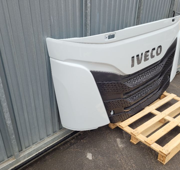 MASKA ATRAPA IVECO S WAY ORYGINAL NM. - Кузов и экстерьер: фото 3 MASKA ATRAPA IVECO S WAY ORYGINAL NM. - Кузов и экстерьер: фото 3