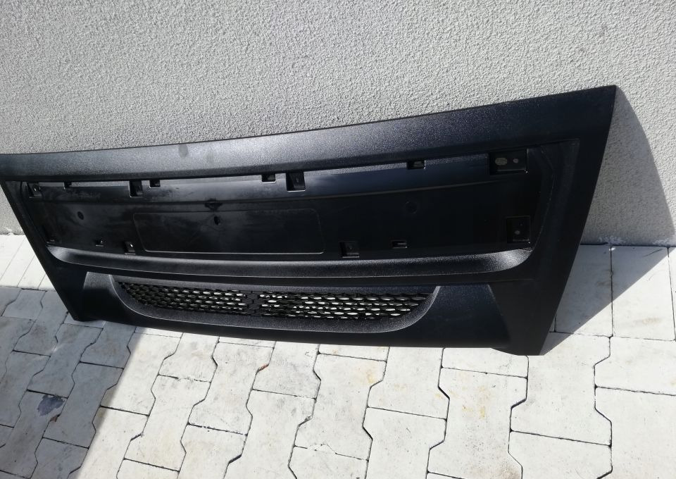 MASKA GRILL ATRAPA DAF LF NOWY ORYGINAŁ EURO6 - Капот для Грузовиков: фото 3 MASKA GRILL ATRAPA DAF LF NOWY ORYGINAŁ EURO6 - Капот для Грузовиков: фото 3