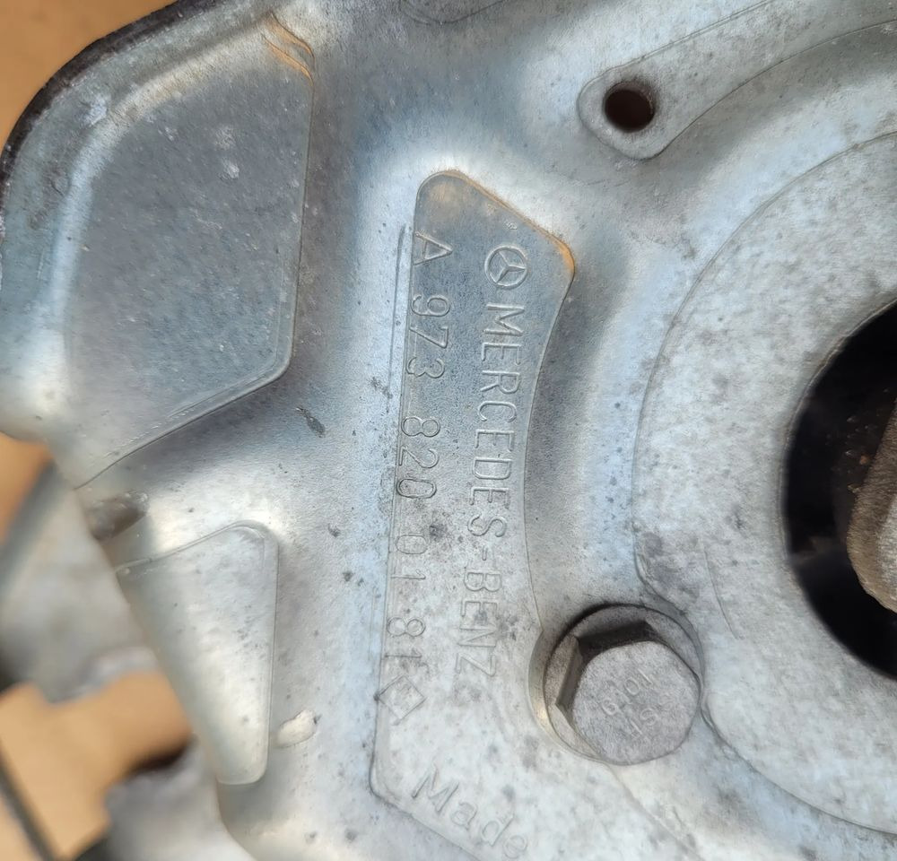 MECHANIZM WYCIERACZEK MERCEDES ATEGO 3 A9738200181 - Щетка стеклоочистителя для Грузовиков: фото 3 MECHANIZM WYCIERACZEK MERCEDES ATEGO 3 A9738200181 - Щетка стеклоочистителя для Грузовиков: фото 3