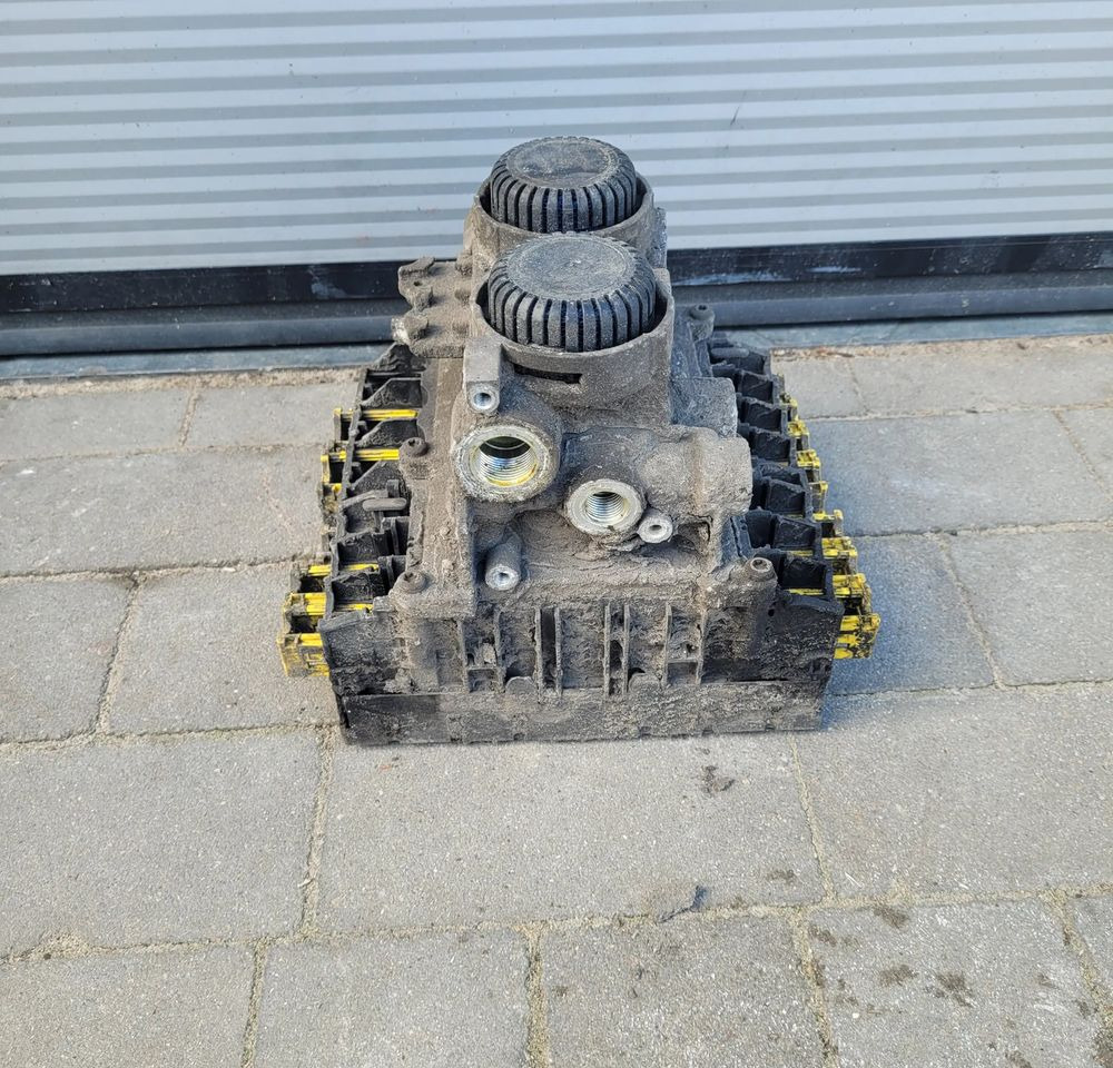 MODULATOR WABCO 120239 ORYGINAŁ CHWALIM116 - Детали тормозной системы для Грузовиков: фото 1 MODULATOR WABCO 120239 ORYGINAŁ CHWALIM116 - Детали тормозной системы для Грузовиков: фото 1