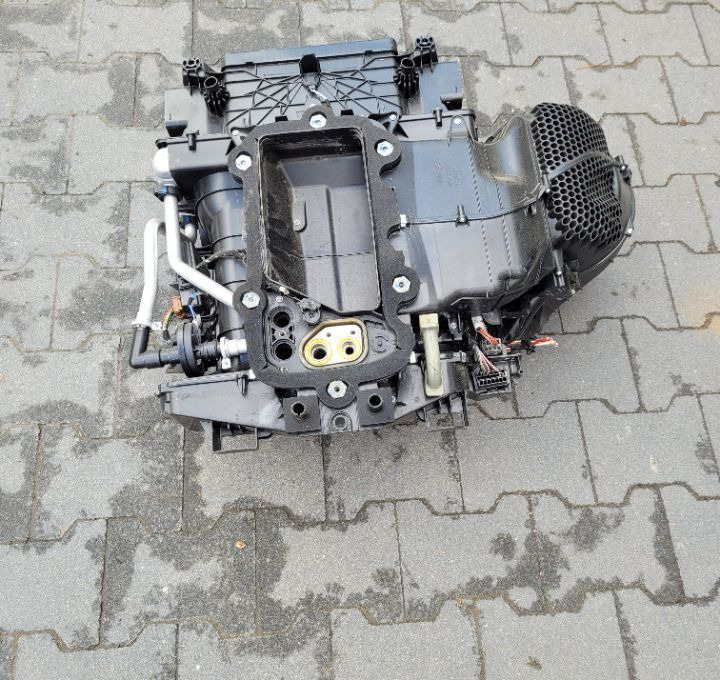 NAGRZEWNICA RENAUL RANGE T GAMA OM 7484553426/02 - Система охлаждения для Грузовиков: фото 2 NAGRZEWNICA RENAUL RANGE T GAMA OM 7484553426/02 - Система охлаждения для Грузовиков: фото 2
