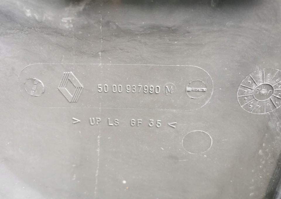 NAROŻNIK ZDERZAKA RENAULT MAGNUM E TEC ORYGINAŁ - Угол бампера для Грузовиков: фото 3 NAROŻNIK ZDERZAKA RENAULT MAGNUM E TEC ORYGINAŁ - Угол бампера для Грузовиков: фото 3