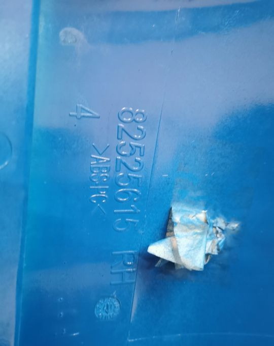 POLIK OWIEWKA NAROŻNIK DAF LF E6. RH.OM 82525615 - Аэродинамика/ Спойлеры для Грузовиков: фото 3 POLIK OWIEWKA NAROŻNIK DAF LF E6. RH.OM 82525615 - Аэродинамика/ Спойлеры для Грузовиков: фото 3