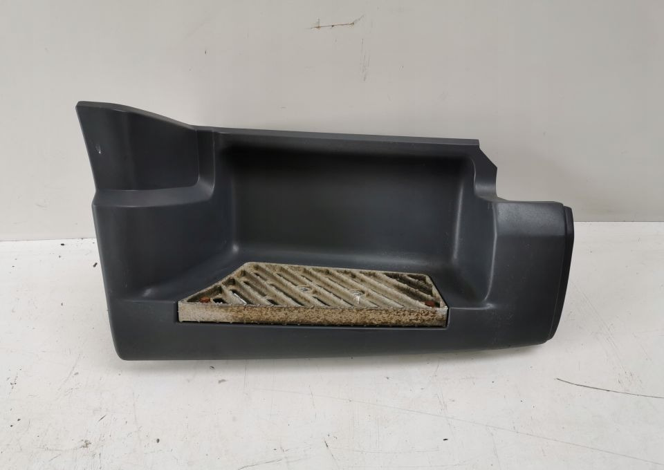 STOPNICA WŁAZ DAF LF PRAWA - Боковая подножка для Грузовиков: фото 1 STOPNICA WŁAZ DAF LF PRAWA - Боковая подножка для Грузовиков: фото 1