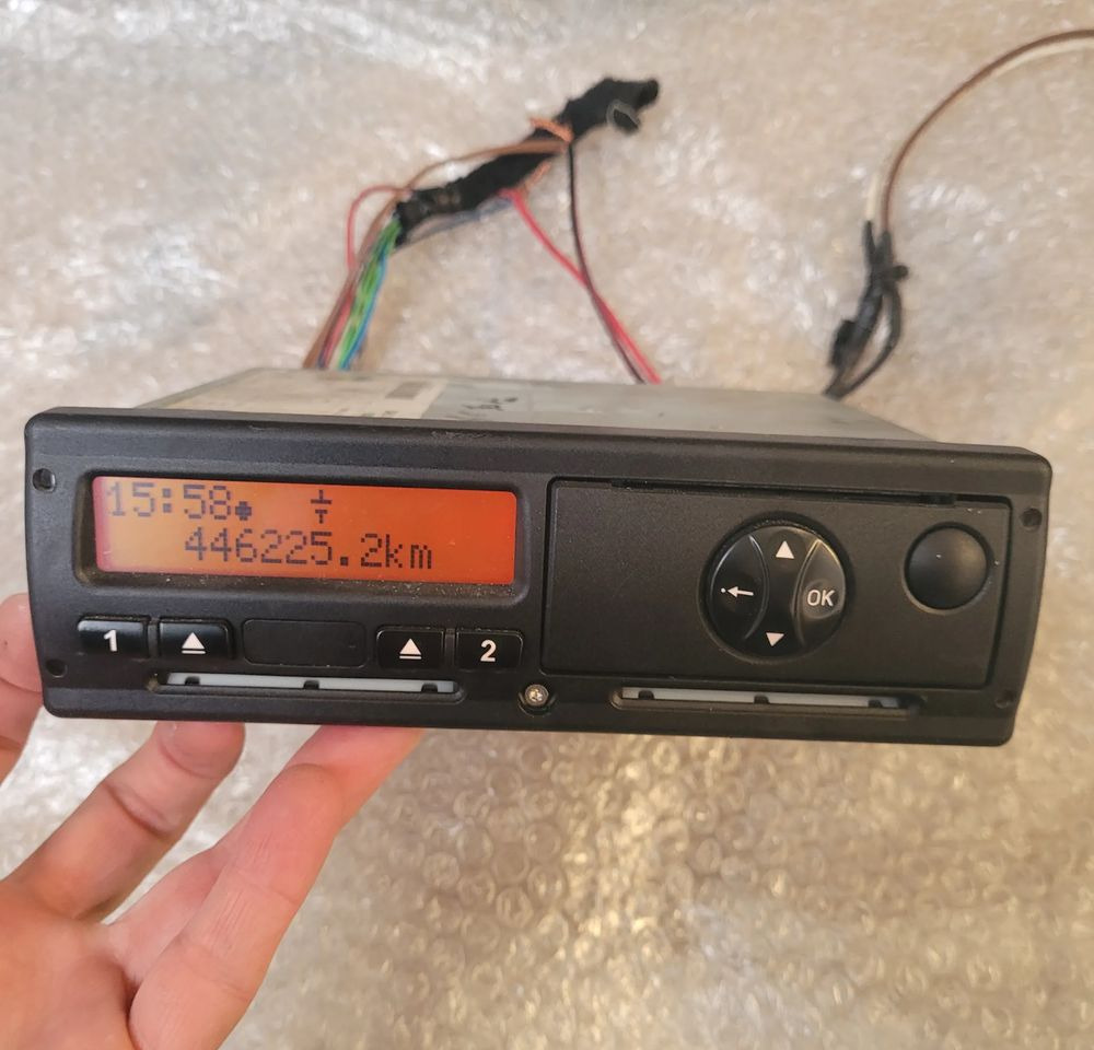 TACHGRAF DAF 1938623 R 2.1 CHWALIM116 - Тахограф для Грузовиков: фото 1 TACHGRAF DAF 1938623 R 2.1 CHWALIM116 - Тахограф для Грузовиков: фото 1