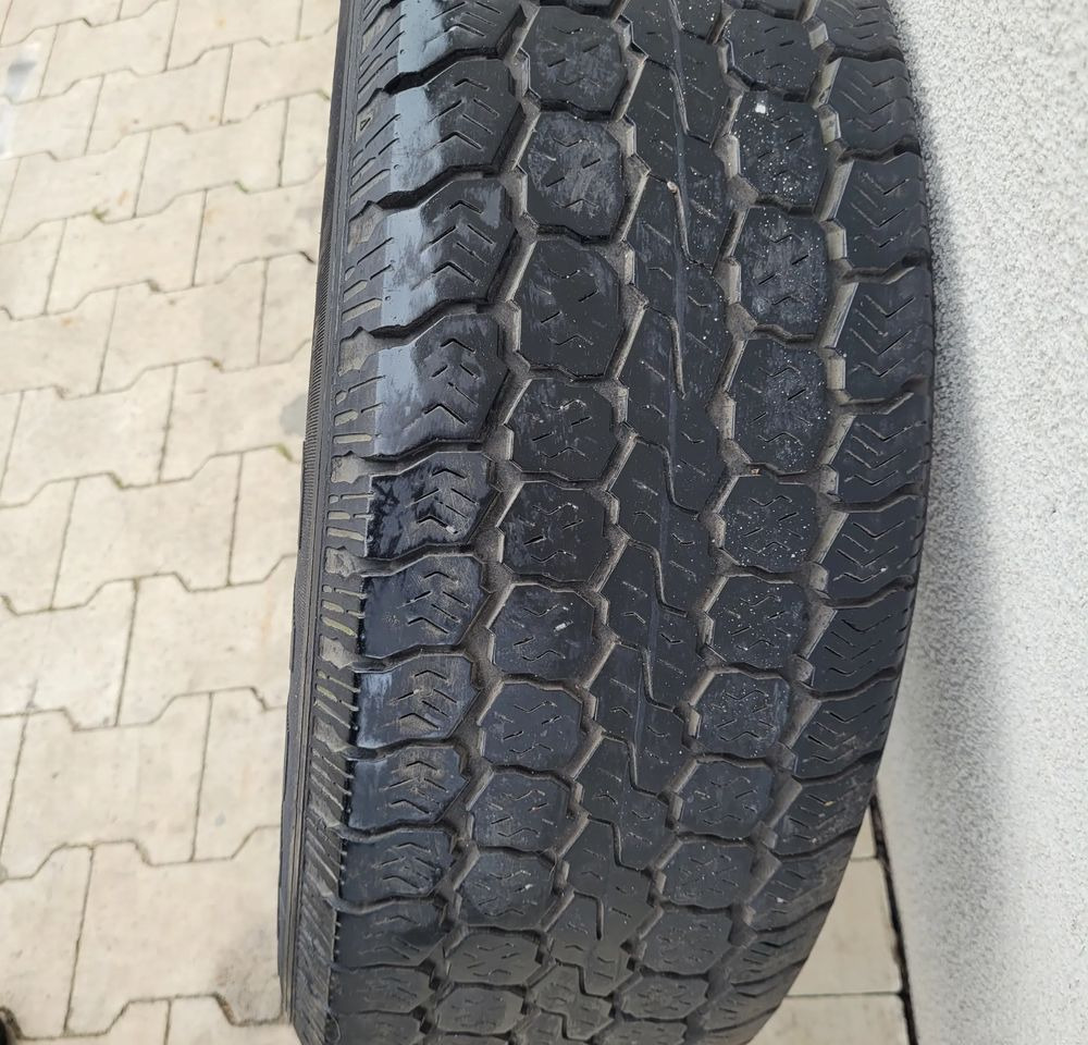 ZAPAS KOLO SPRINTER CRAFTER 235/65 R16C GOODYEAR - Колесо для Лёгких коммерческих автомобилей: фото 3 ZAPAS KOLO SPRINTER CRAFTER 235/65 R16C GOODYEAR - Колесо для Лёгких коммерческих автомобилей: фото 3