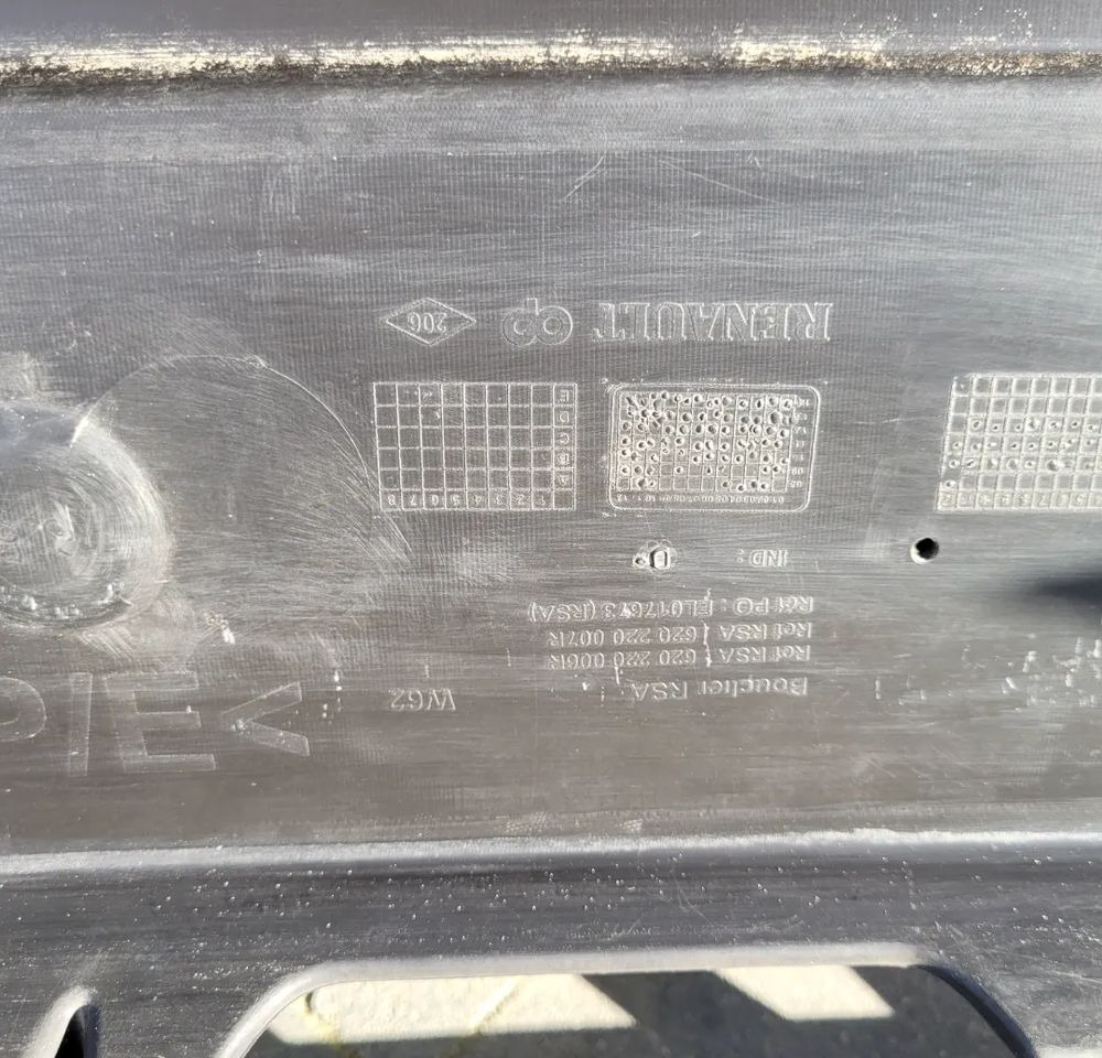 ZDERZAK RENAULT MASTER 3 ORYGINAL - Бампер для Лёгких коммерческих автомобилей: фото 5 ZDERZAK RENAULT MASTER 3 ORYGINAL - Бампер для Лёгких коммерческих автомобилей: фото 5