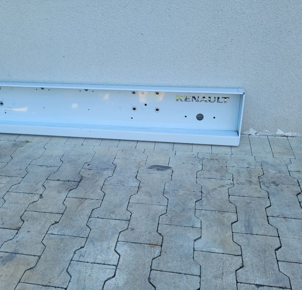 ZDERZAK RENAULT MASTER TYL Z NOWEGO AUTA. - Бампер для Лёгких коммерческих автомобилей: фото 2 ZDERZAK RENAULT MASTER TYL Z NOWEGO AUTA. - Бампер для Лёгких коммерческих автомобилей: фото 2