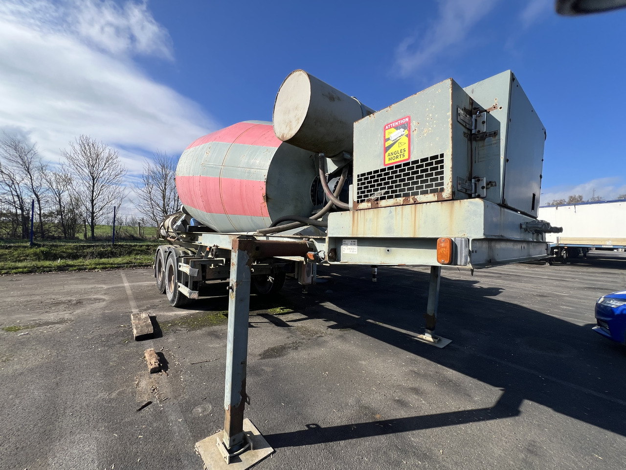 Toupie béton - Полуприцеп: фото 1 Toupie béton - Полуприцеп: фото 1