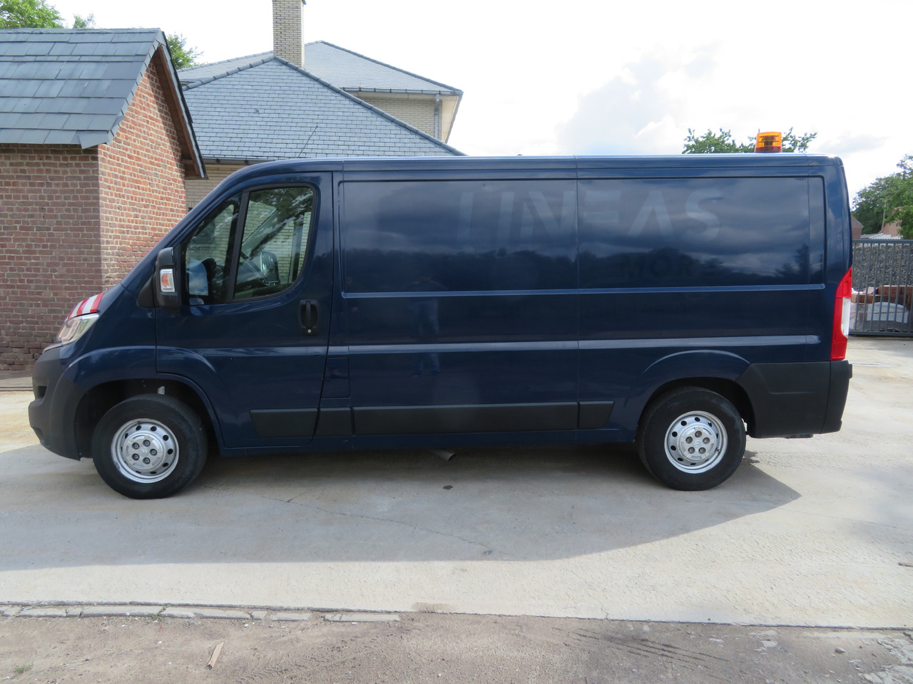 CITROËN Jumper Club - L2H1 2.0BlueHDi - Легковой фургон: фото 4 CITROËN Jumper Club - L2H1 2.0BlueHDi - Легковой фургон: фото 4