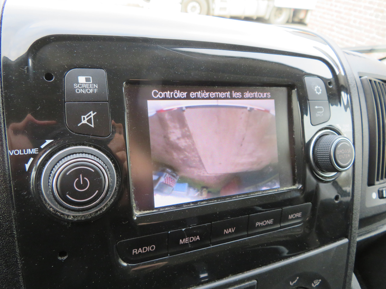 Цельнометаллический фургон Citroën Jumper 2.2 BlueHDi - L1H1: фото 15 Цельнометаллический фургон Citroën Jumper 2.2 BlueHDi - L1H1: фото 15