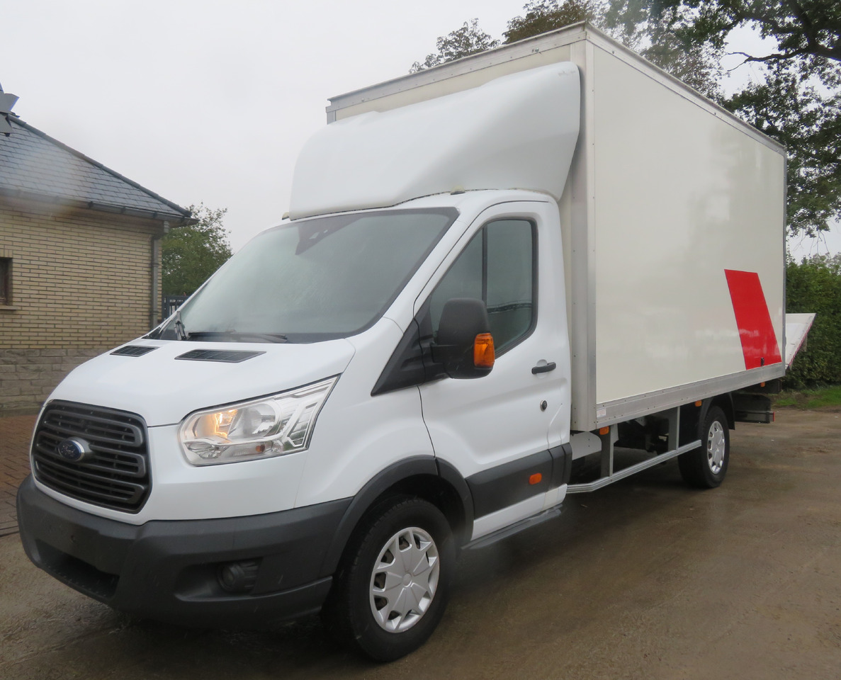 Ford Transit 2.0TDCi - Малотоннажный фургон: фото 4 Ford Transit 2.0TDCi - Малотоннажный фургон: фото 4