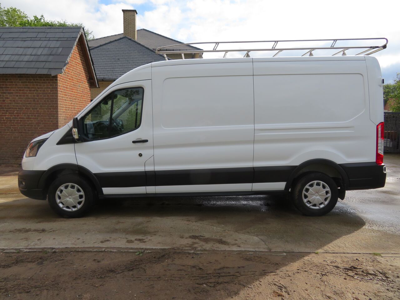 Ford Transit 2.0tdci - Легковой фургон: фото 4 Ford Transit 2.0tdci - Легковой фургон: фото 4