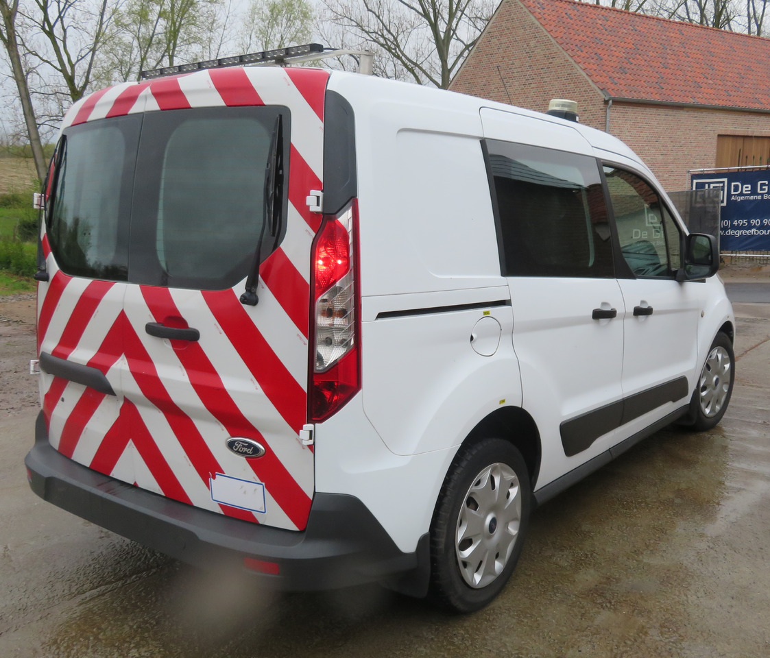 Легковой фургон Ford Transit Connect 1.6tdci: фото 7
