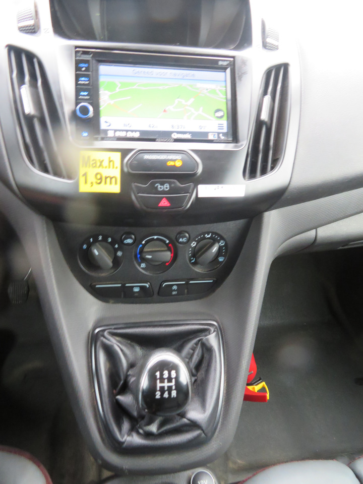 Легковой фургон Ford Transit Connect 1.6tdci: фото 14