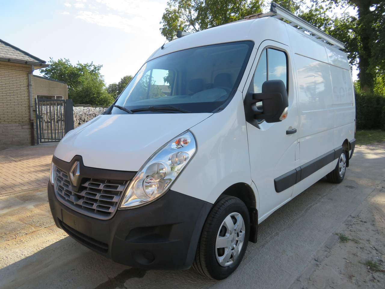 Renault Master 2.3dCi Grand Confort - L2H2 - Легковой фургон: фото 3 Renault Master 2.3dCi Grand Confort - L2H2 - Легковой фургон: фото 3