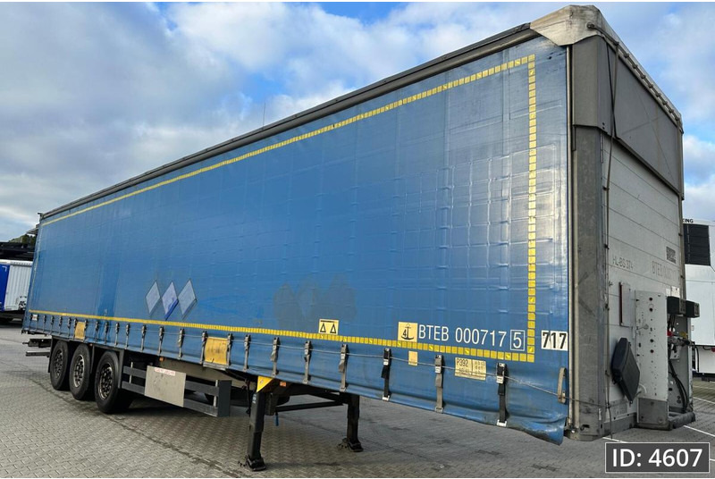Schmitz Cargobull SCB*S3T / Huckepack / Disk brakes - Тентованный полуприцеп: фото 4 Schmitz Cargobull SCB*S3T / Huckepack / Disk brakes - Тентованный полуприцеп: фото 4