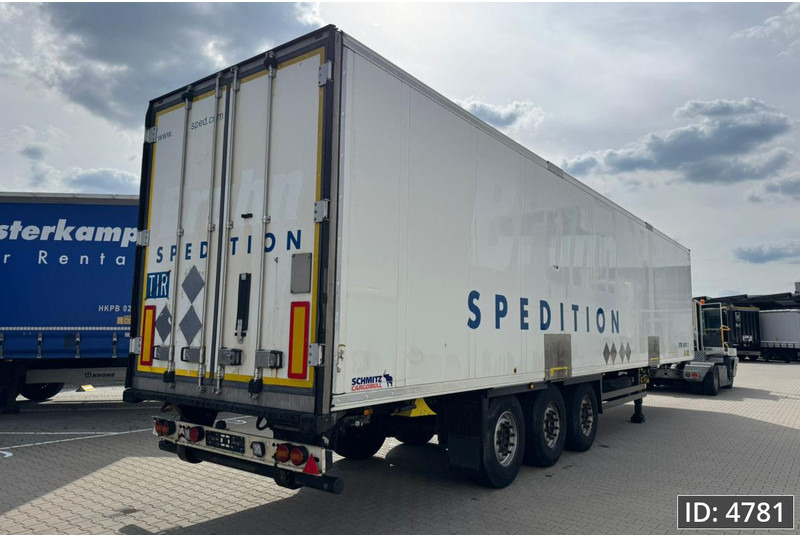 Schmitz Cargobull Thermo king SLXe400 / Double stock / Huckepack - Полуприцеп-рефрижератор: фото 3 Schmitz Cargobull Thermo king SLXe400 / Double stock / Huckepack - Полуприцеп-рефрижератор: фото 3