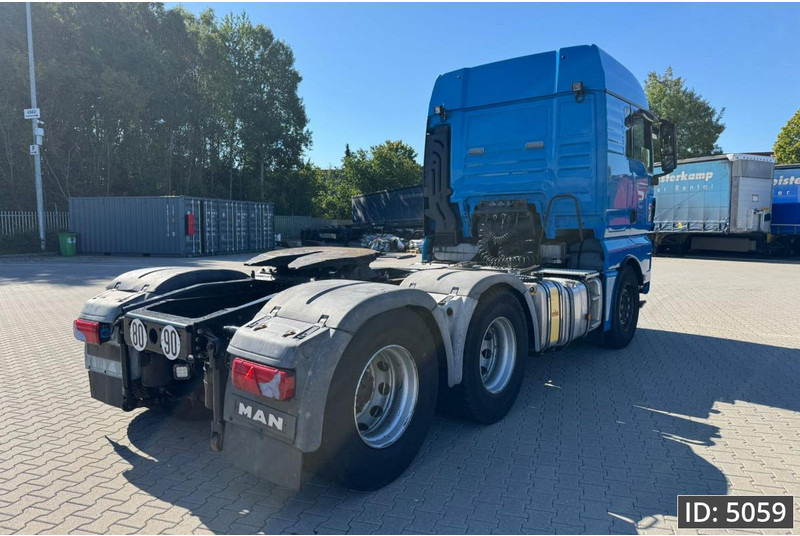 MAN TGX 33.540 XLX, Euro 5, / 6x4 / Retarder / Hydraulics - Тягач: фото 3 MAN TGX 33.540 XLX, Euro 5, / 6x4 / Retarder / Hydraulics - Тягач: фото 3