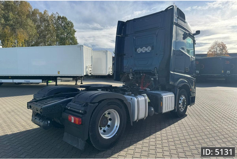 Mercedes-Benz Actros 1848 BigSpace, Euro 6, / Retarder / Standklima / Hydraulics / MP5, Intarder - Тягач: фото 3 Mercedes-Benz Actros 1848 BigSpace, Euro 6, / Retarder / Standklima / Hydraulics / MP5, Intarder - Тягач: фото 3