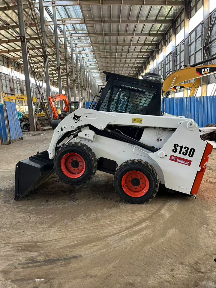 BOBCAT S130 Skid Steer Loader Click for Discount - Мини-погрузчик с бортовым поворотом: фото 2 BOBCAT S130 Skid Steer Loader Click for Discount - Мини-погрузчик с бортовым поворотом: фото 2