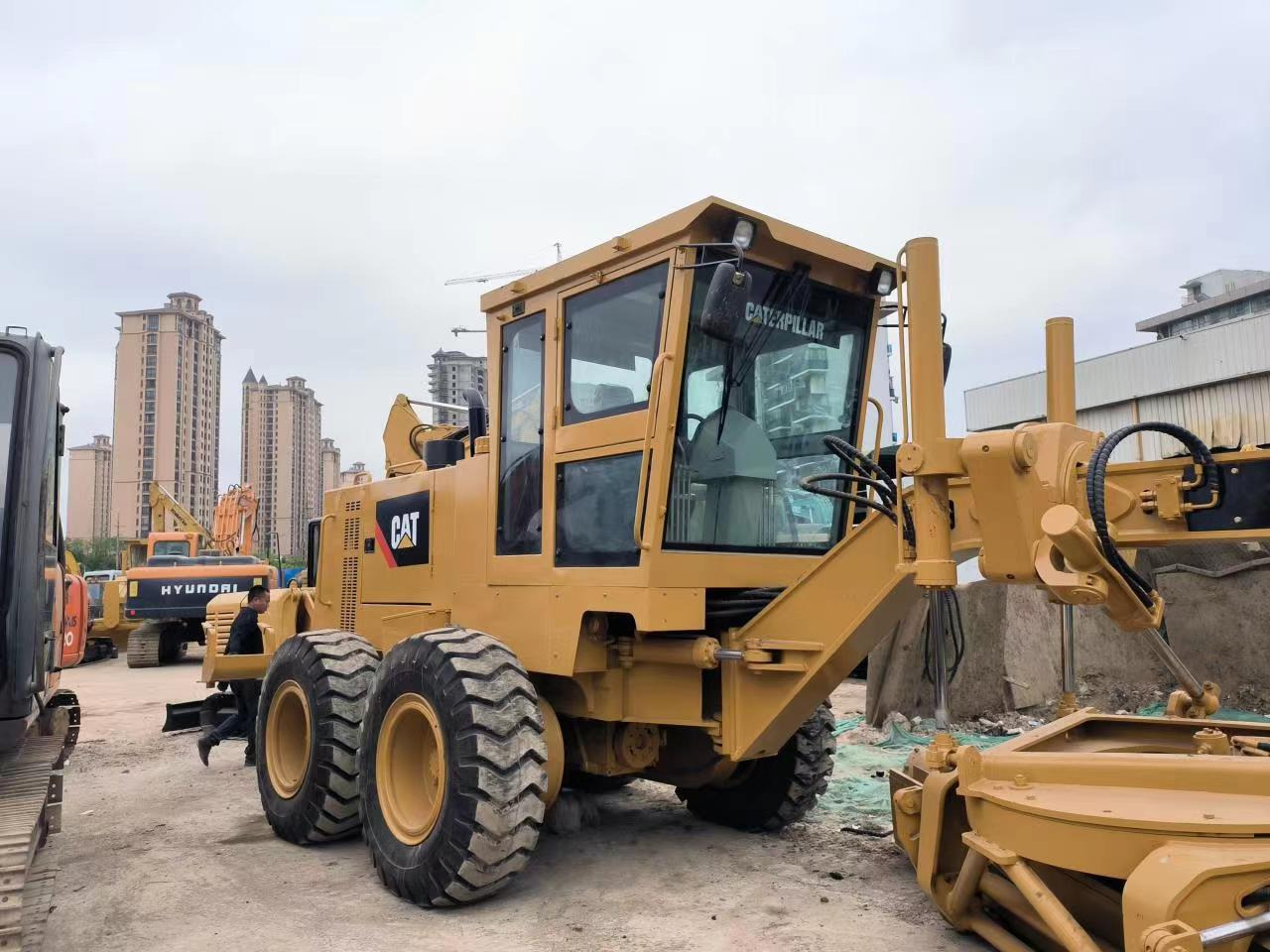 CATERPILLAR Grader 140K Click Here for Discount - Грейдер: фото 2 CATERPILLAR Grader 140K Click Here for Discount - Грейдер: фото 2