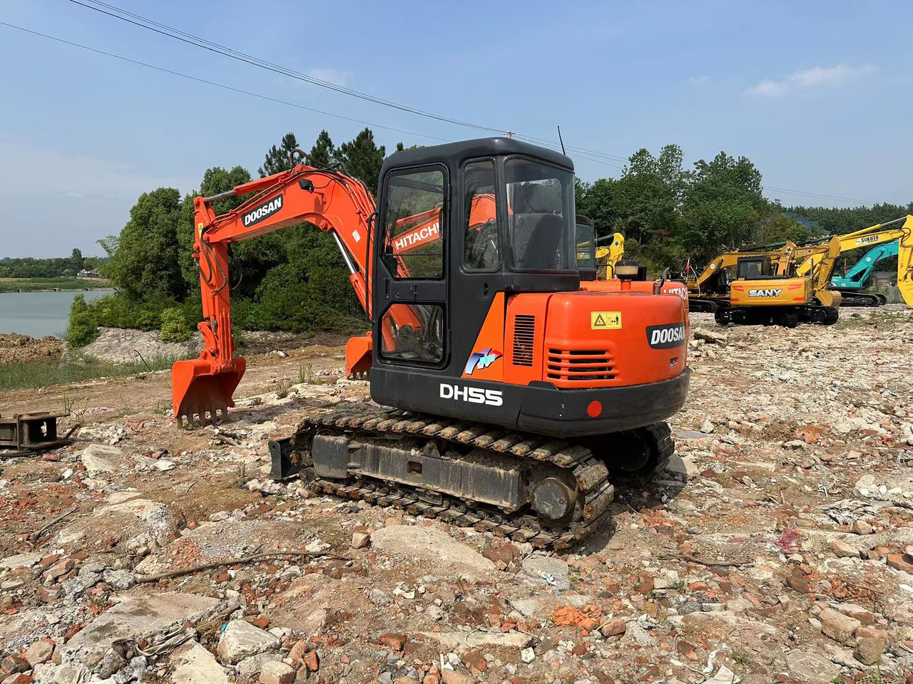 DOOSAN DH55 Mini Excavator 5.5T - Мини-экскаватор: фото 4 DOOSAN DH55 Mini Excavator 5.5T - Мини-экскаватор: фото 4