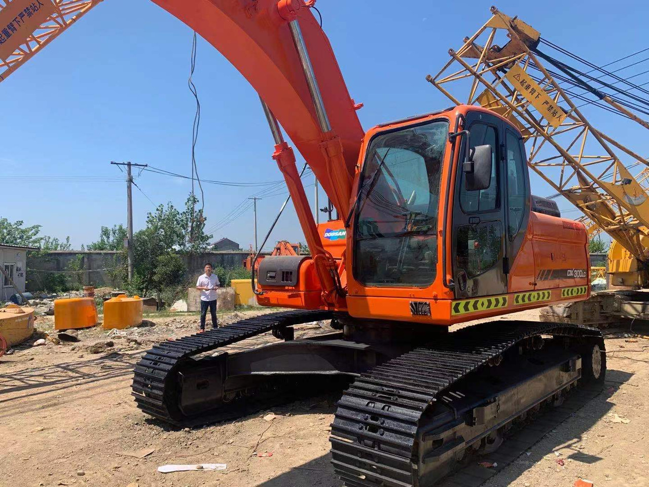 DOOSAN DX300LC - Гусеничный экскаватор: фото 4 DOOSAN DX300LC - Гусеничный экскаватор: фото 4