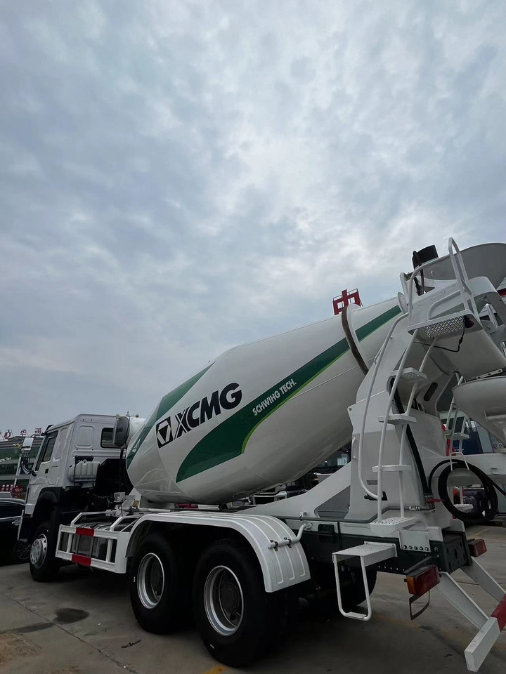 Автобетоносмеситель HOWO Cement Mixer Truck 12cube Click Here for Discount: фото 7 Автобетоносмеситель HOWO Cement Mixer Truck 12cube Click Here for Discount: фото 7