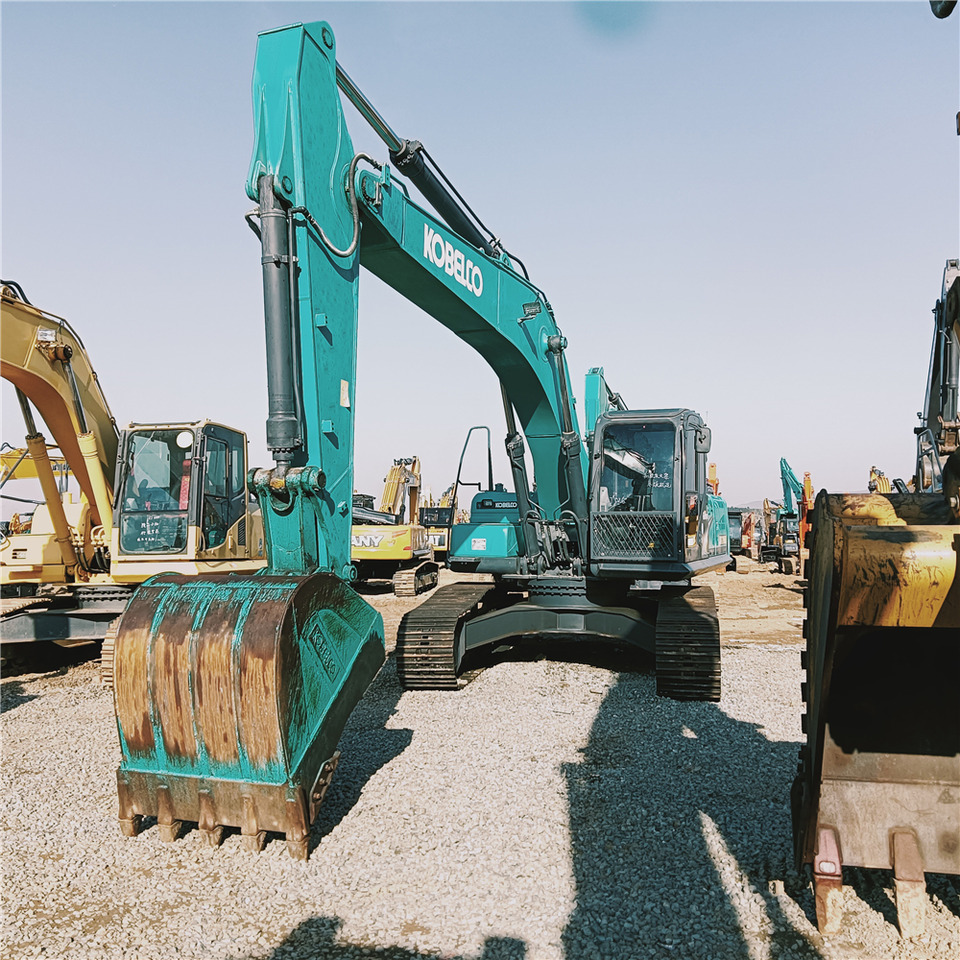KOBELCO SK260D - Гусеничный экскаватор: фото 1 KOBELCO SK260D - Гусеничный экскаватор: фото 1
