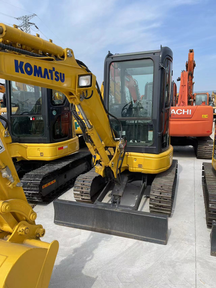 KOMATSU Mini Excavator PC30 Powerful and Efficient Yanmar Engine - Мини-экскаватор: фото 2 KOMATSU Mini Excavator PC30 Powerful and Efficient Yanmar Engine - Мини-экскаватор: фото 2